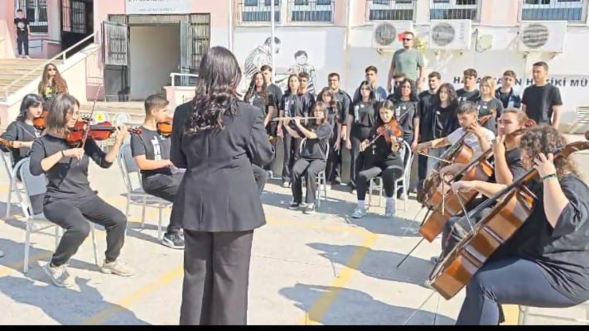 ÇUKUROVA GÜZEL SANATLAR LİSESİ OKUL KOROSU ETKİNLİĞİ